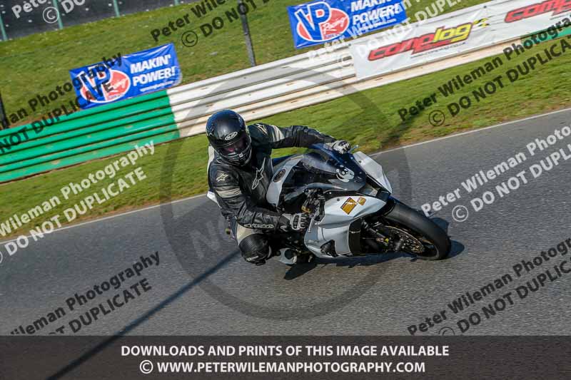 PJ Motorsport Photography 2018;enduro digital images;event digital images;eventdigitalimages;mallory park;mallory park photographs;mallory park trackday;mallory park trackday photographs;no limits trackdays;peter wileman photography;racing digital images;trackday digital images;trackday photos
